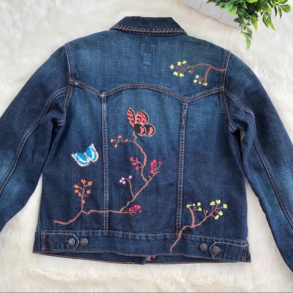 Gap Embroidered Birdflowers Jean Jacket 